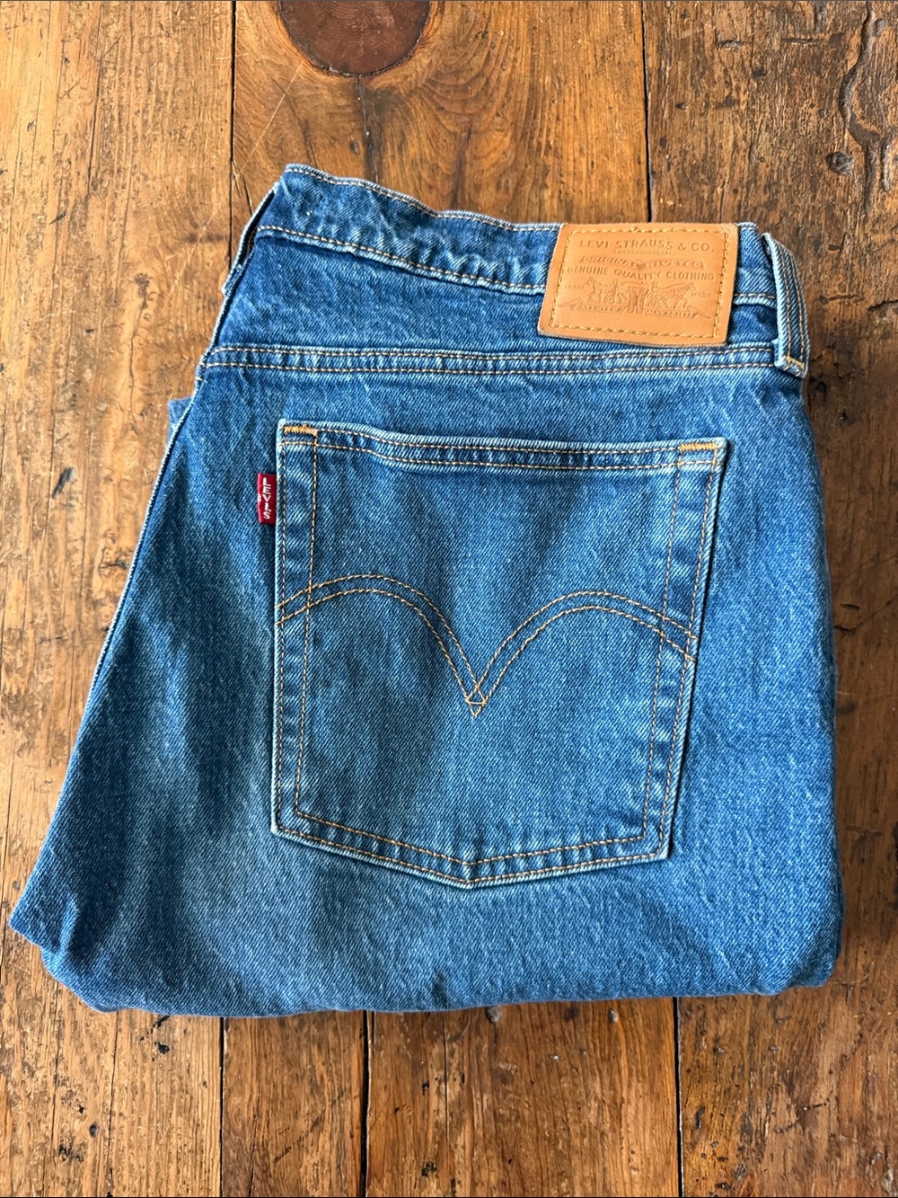 Levis 501 Wedgie Straight Button Fly Premium Denim Jeans 28' Inseam Size 32
